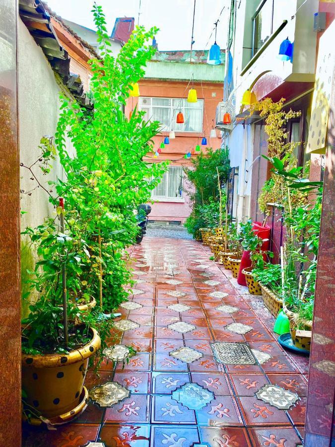 Ayasofya Garden Apart 2 Aparthotel Istanbul Bagian luar foto